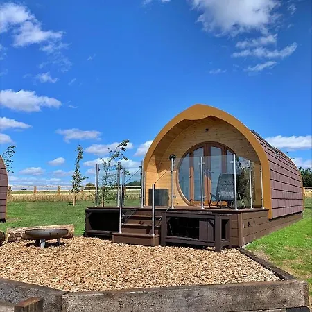 Finest Retreats - Mingle Dale Chalet *